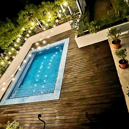 Live Inn Ureki Exteriér fotografie
