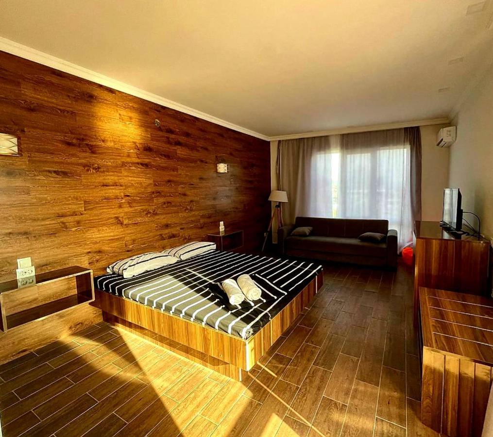 Live Inn Ureki Exteriér fotografie