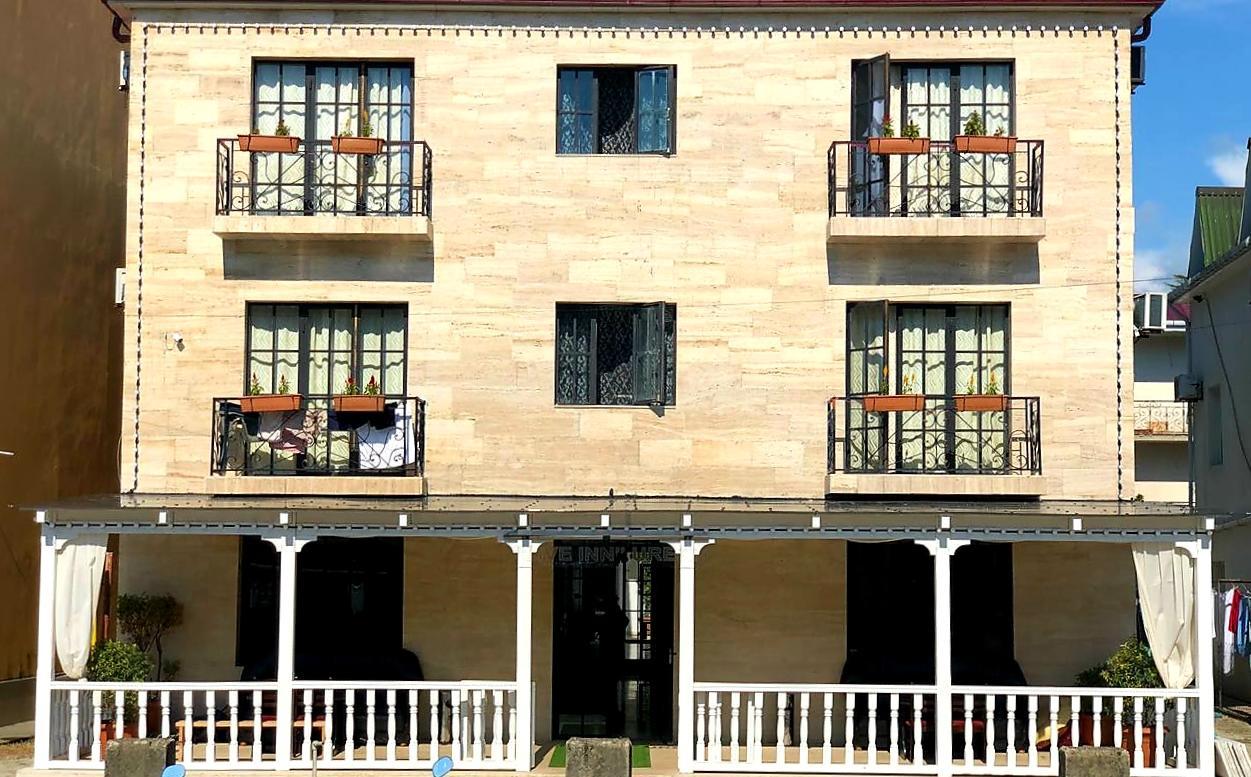Live Inn Ureki Exteriér fotografie